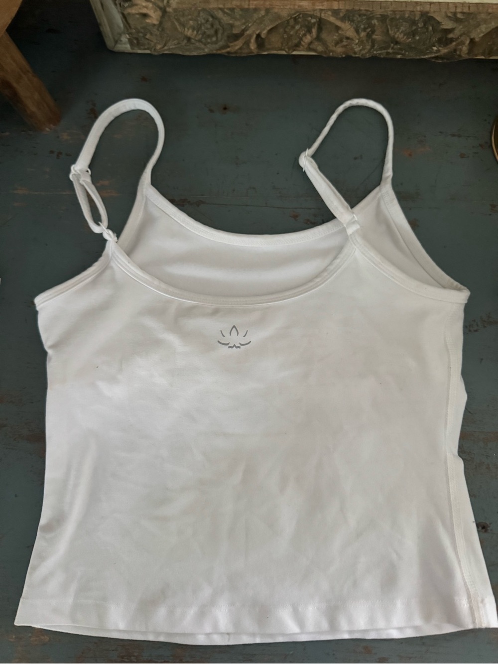 Beyond Yoga White Adjustable Strap Camisole - Picture 2 of 3